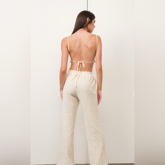 Pretty garbage crotchet lace napkin top and pants set - Picture 7 of 9